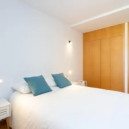 Home2book Sea View & Pool Getaway, Apartamento *